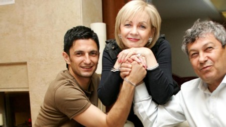 Neli Lucescu with her husband and son.